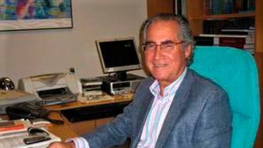 El doctor Manuel Pombo Arias es catedrático de Pediatría y profesor ad honorem de la USC