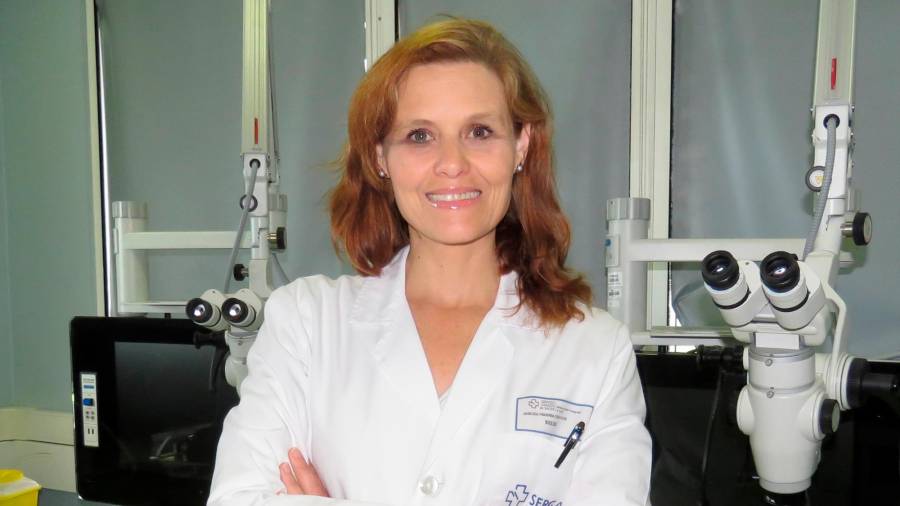Angélica Figueroa, de la Fundación Profesor Novoa Santos, premiada por su proyecto consistente en un inhibidor dirigido para detener las metástasis de cáncer de colon.
