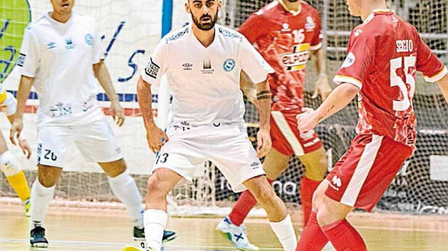 Ilusión y ambición, los avales del Santiago Futsal frente al ElPozo B