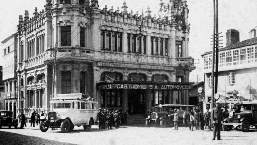 El Edificio Castromil nació como Quiqui Bar en 1925 y luego pasó a ser la sede de la compañía de autobuses. Foto: Archivo
