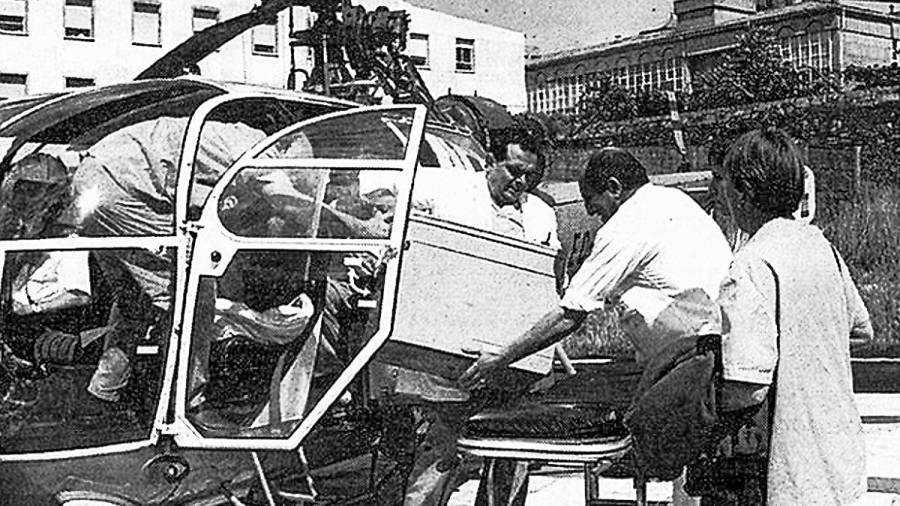 ...Cuando el helicóptero aterrizaba en el antiguo hospital Xeral con órganos para ser trasplantados