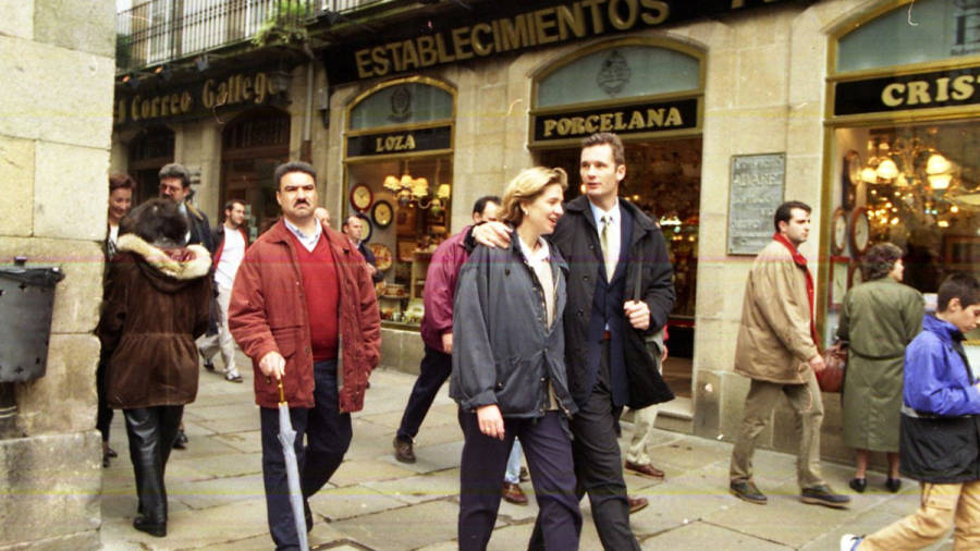 ...Cuando la infanta Cristina e Iñaki Urdangarín visitaron Compostela como unos turistas más