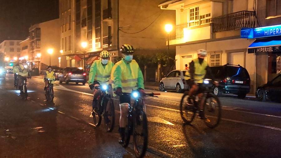 Marcha ciclista nocturna o pasado venres 18 de setembro. Foto: Concello de Ames