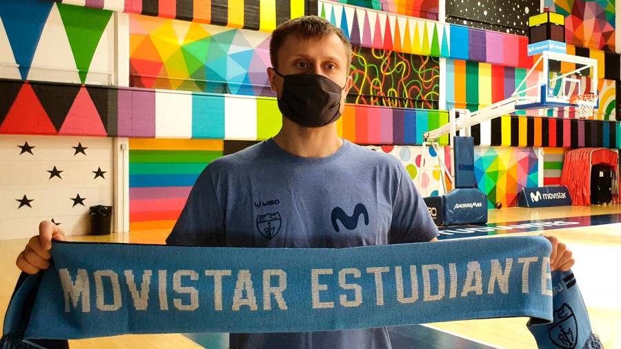 Laksa, este lunes en Madrid tras firmar con el Movistar Estudiantes. Foto: Estudiantes