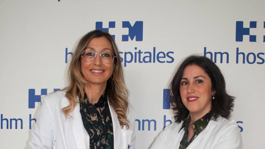 Por la izquierda, las doctoras Ana Romay y Raquel Carracedo.
