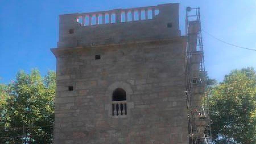 Torre do Pazo de Goiáns.