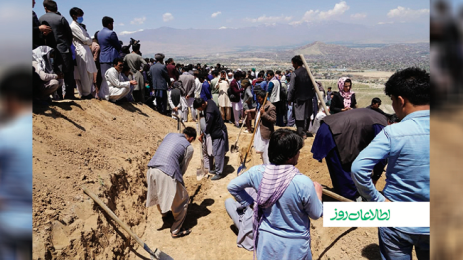 Entierro de las víctimas del atentado de Kabul, mayo 2021. Foto: ECG