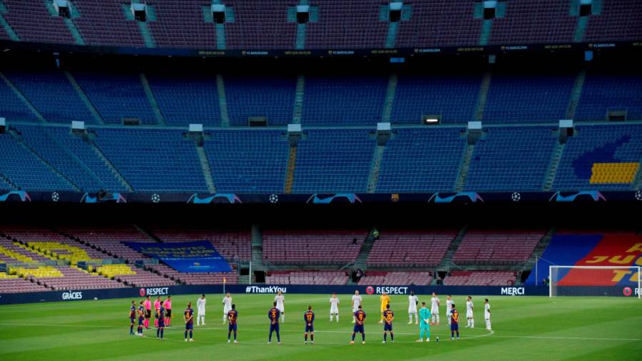 Imagen del partido del Barcelona en el Camp Nou ante el Nápoles sin público. Foto: Reuters