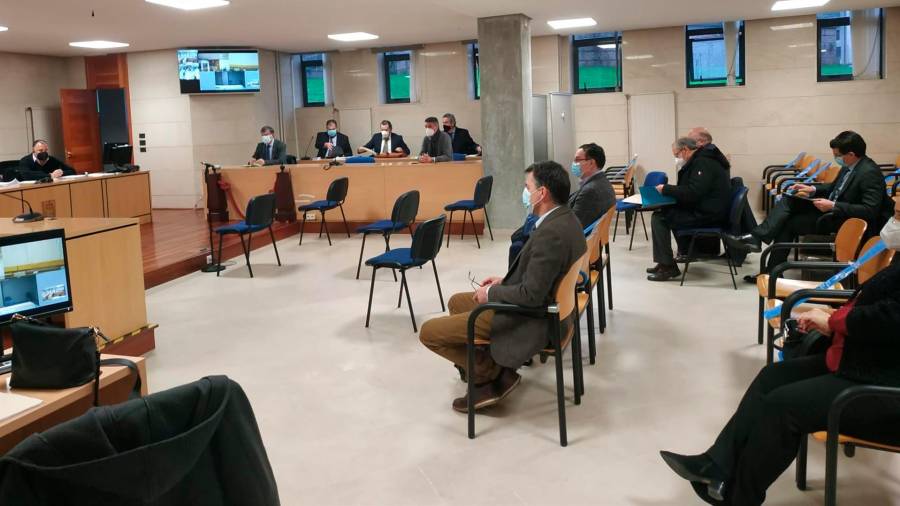 Encuentro del 25 de enero de 2021 entre las partes de la operación ‘Caballo de Troya’ para abordar en los juzgados de Santiago cuestiones previas de cara al futuro juicio FOTO: EUROPA PRESS