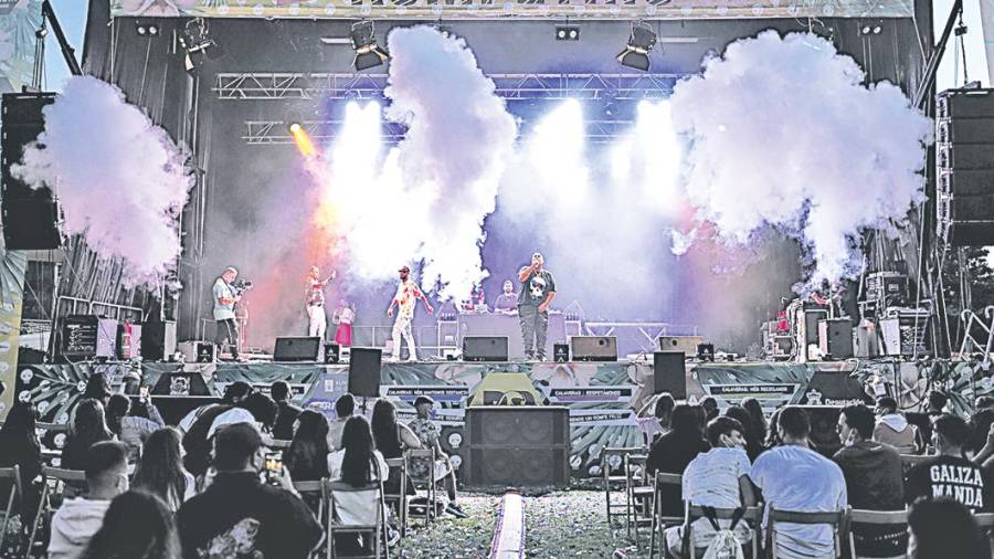 El público sonense se entregó en cada actuación del festival Rompetiño Jump. Foto: ECG