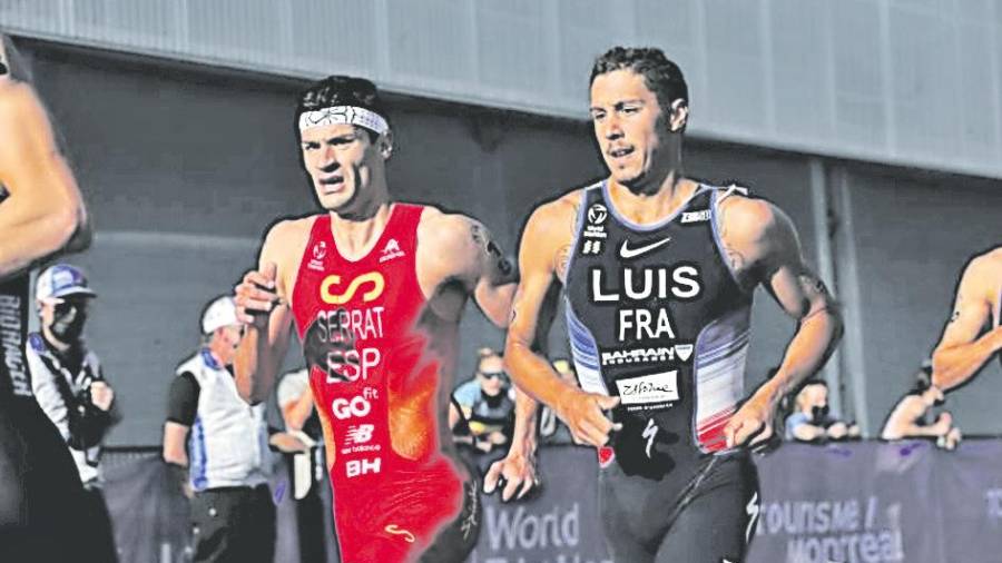 Antonio Serrat (izq.), en una prueba pasada. Foto: World Triathlon