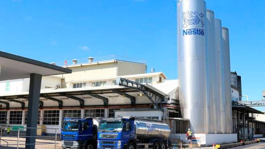 Imagen de la factoría que la compañía Nestlé tiene en la localidad pontevedresa de Pontecesures. Fotos: Nestlé