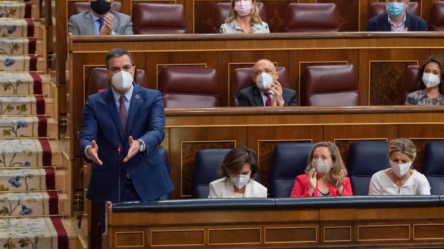 El presidente del Gobierno, Pedro Sánchez, interviene en una sesión de control al Gobierno. FOTO: EUROPA PRESS