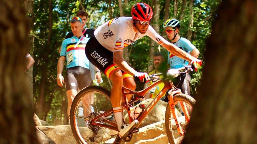 El ciclista de montaña español David Valero, en la prueba de XCO en los Juegos Olímpicos de Tokyo 2020 en la que conquistó la medalla de bronce. Foto: COE