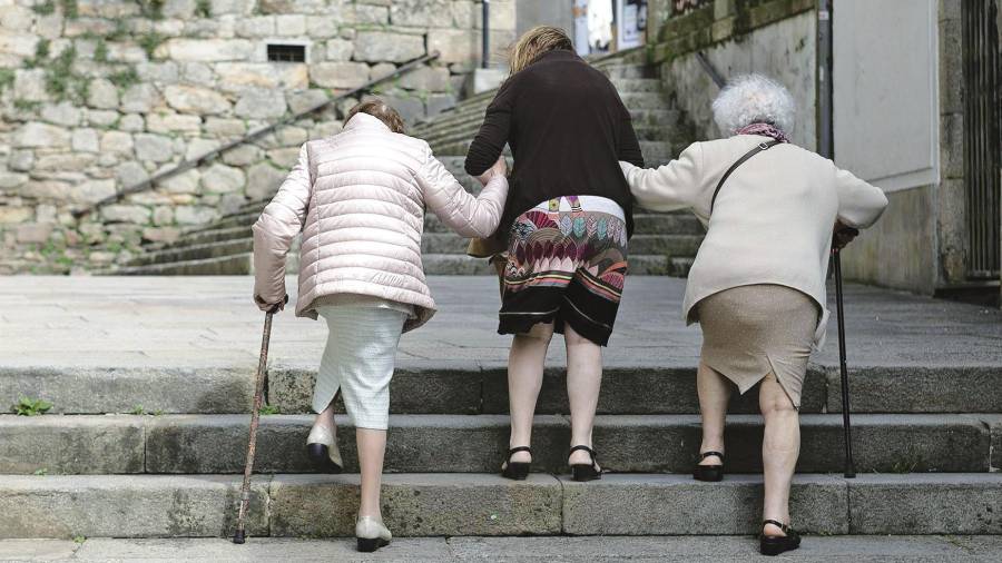 Las personas con enfermedad de Alzheimer viven entre tres y once años después del diagnóstico, pero algunas sobreviven veinte años o más. Foto: Europa Press