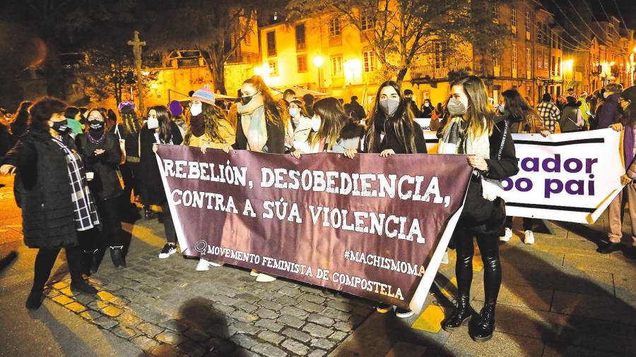 Manifestación en Santiago de Compostela con motivo del día contra la violencia de género (25-N) el año pasado. Foto: Antonio Hernández