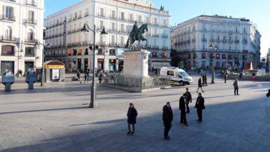 Imagen de archivo de la Puerta del Sol en Madrid vacía durante el mes de marzo. Foto: E.PRESS