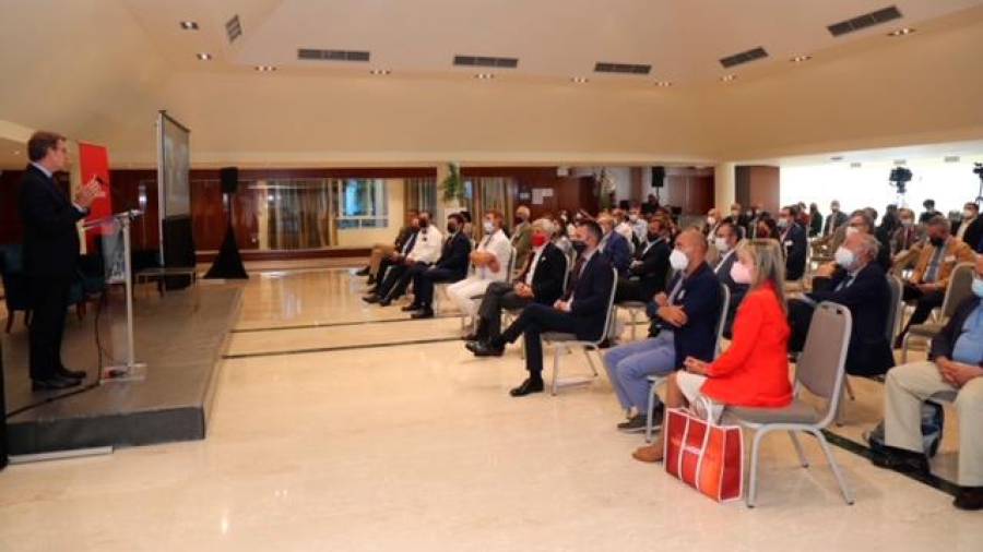 Intervención de Núñez Feijóo ante los asistentes al VII Encuentro Internacional de Empresarios Gallegos del Mundo, celebrado en A Toxa // Fotos: Manolo Seixas/Lalín Press