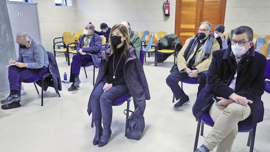 vista de los acusados en el juicio por el supuesto fraude millonario de subvenciones, ocurrido en la Confederación de Empresarios de Galicia (CEG) hace dos décadas. Foto: Xoán Rey 