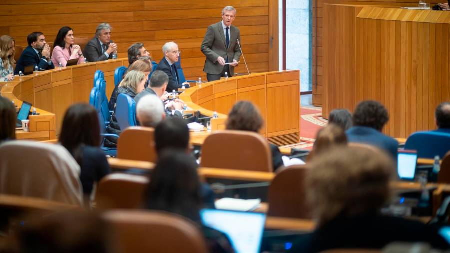 Rueda interviene en el pleno de la Cámara. FOTO: Xunta de Galicia