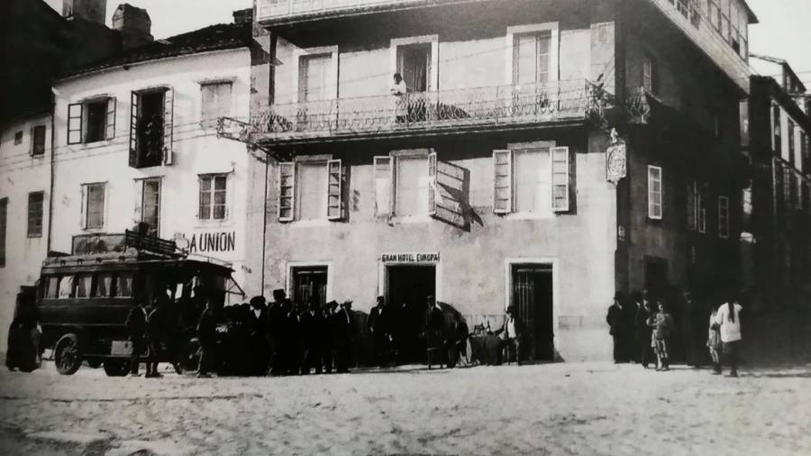 El histórico Hotel Europa de Santiago en el año 1915. Foto: Cabo Villaverde-Costa Buján