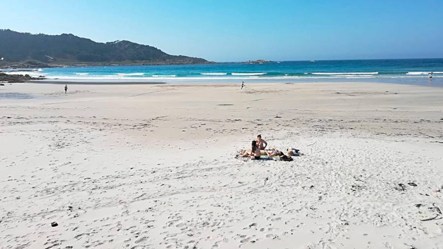 A praia de Arou contará, un ano máis, con Bandeira Azul. Foto: Concello de Camariñas