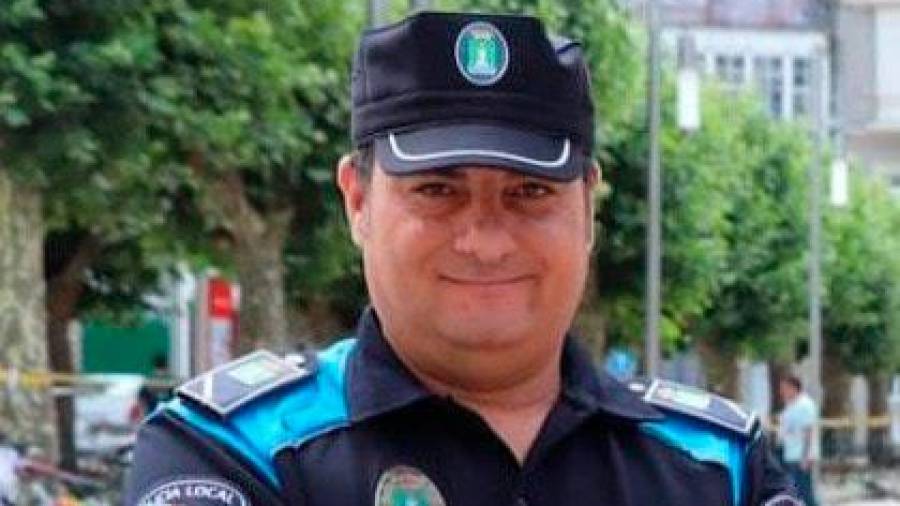 Manel García Leal, agente de la Policía Local de Cee. Foto: Concello de Cee