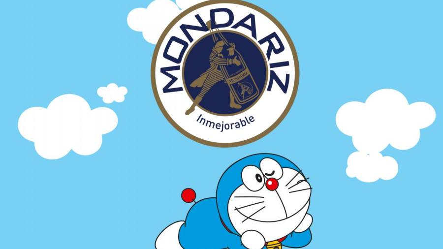 Aguas de Mondariz viste sus botellas con la imagen de la serie ‘Doraemon’