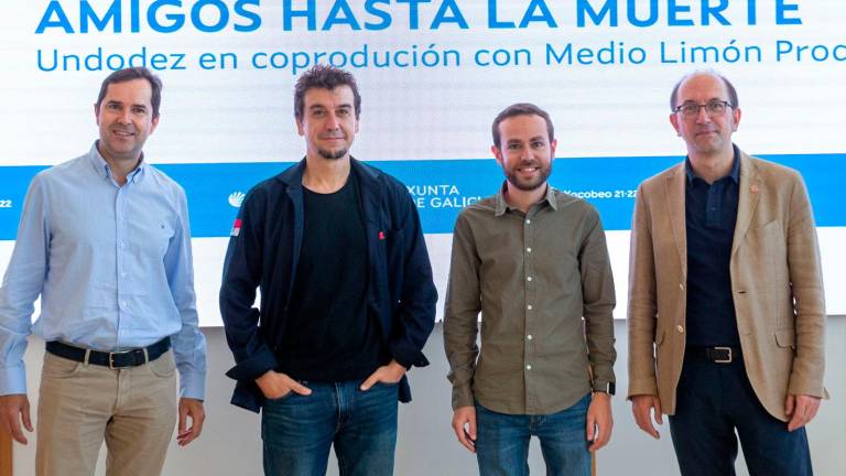 Industria cultural. Jacobo Sutil, esq., Javier Veiga, Álvaro Pérez e Anxo M. Lorenzo durante a presentación da rodaxe