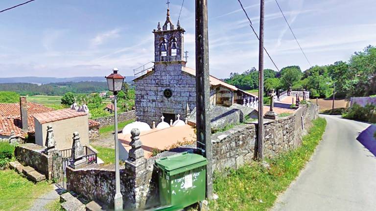 Igrexa valdubresa de Paramos, por onde pasa a Vía Céltica. Foto: MG