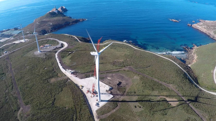 Galicia roza 8.000 MW 'verdes' con 20 parques eólicos extra y biomasa