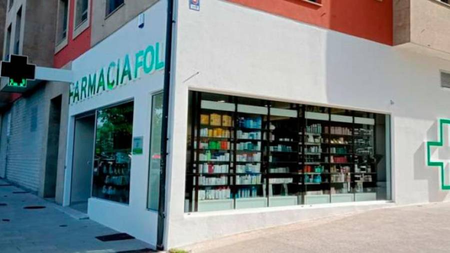 Imaxe da Farmacia Fol, a nova botica situada na Travesa do Porto, no Milladoiro. Foto: FB