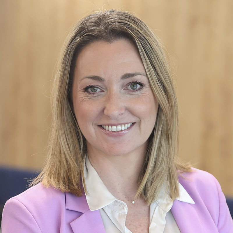 Laura Colón